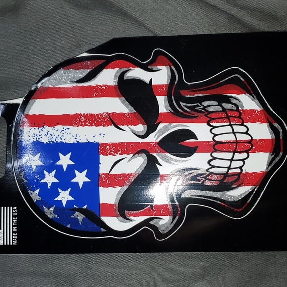 Decalcomania - Picture 1 of 4